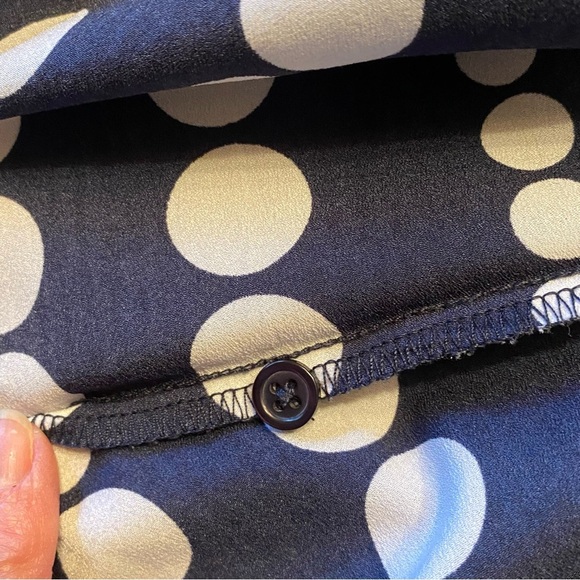 Milano XL Women’s Blouse Black w/ White Polka Dots 3/4 Sleeves 1/4 button Top - Picture 11 of 11